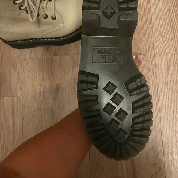 Dr. Martens Cream Combat Boots - Picture 2 of 6